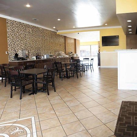 Express Inn & Suites Greenville Bagian luar foto